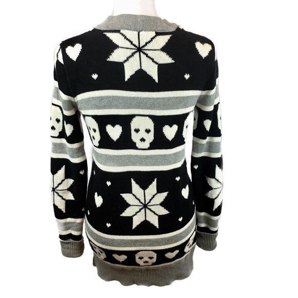 Victoria’s Secret PINK Skull Cardigan Size S - Picture 3 of 6